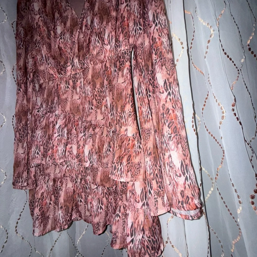 NWOT Pretty Little Things Elegant Pink Floral Dress 4 - Picture 3 of 3
